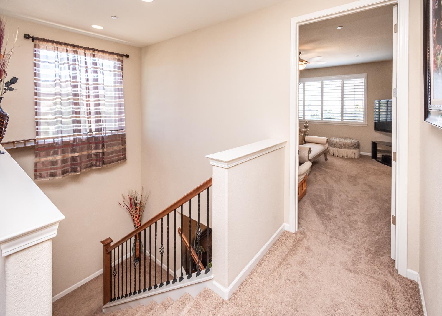 Detail Gallery Image 27 of 64 For 5394 Otter Pond Way, Rancho Cordova,  CA 95742 - 5 Beds | 3 Baths
