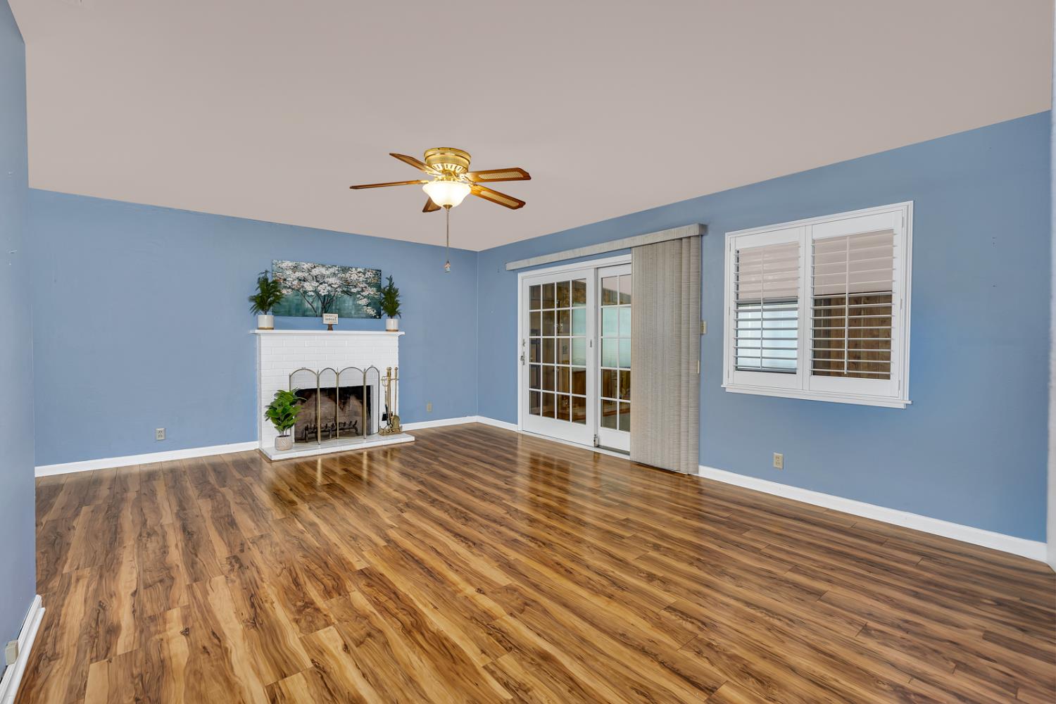 Detail Gallery Image 5 of 51 For 1586 Underwood Ave, Atwater,  CA 95301 - 3 Beds | 2 Baths