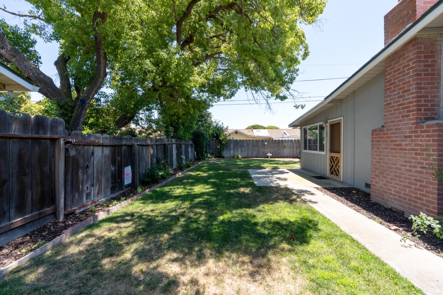 Detail Gallery Image 36 of 51 For 1586 Underwood Ave, Atwater,  CA 95301 - 3 Beds | 2 Baths