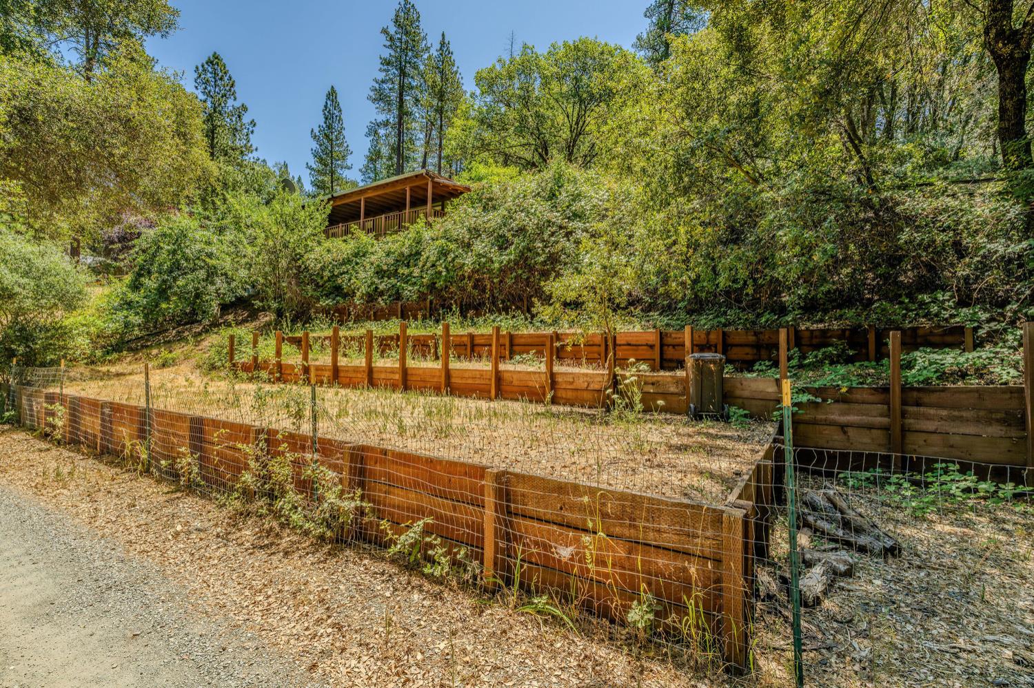 Detail Gallery Image 50 of 80 For 16000 Sutter Creek Rd, Sutter Creek,  CA 95685 - 3 Beds | 2 Baths