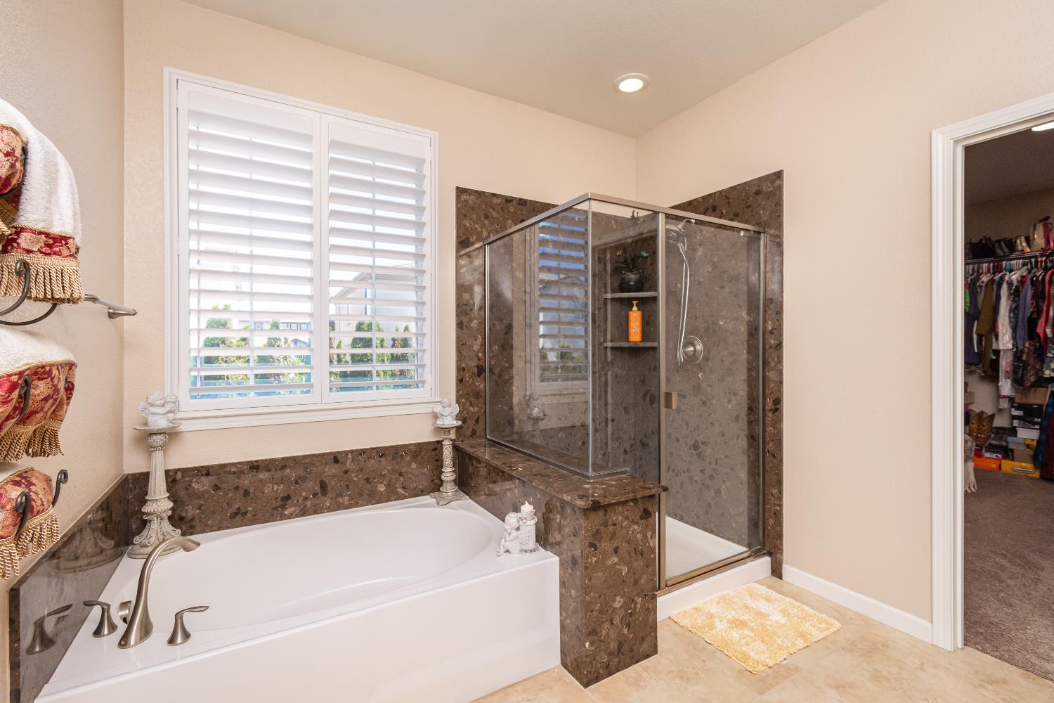 Detail Gallery Image 31 of 64 For 5394 Otter Pond Way, Rancho Cordova,  CA 95742 - 5 Beds | 3 Baths