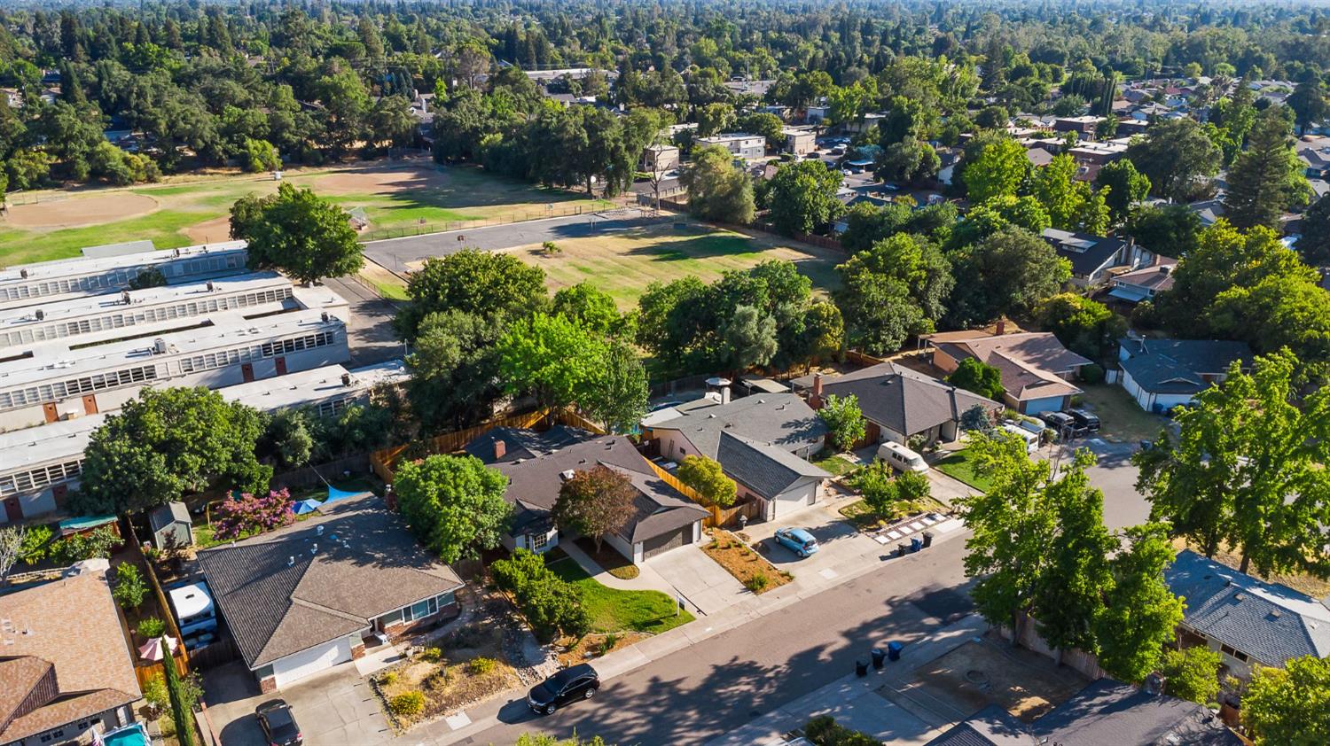 Detail Gallery Image 45 of 50 For 7548 Widgeon Way, Fair Oaks,  CA 95628 - 4 Beds | 2 Baths