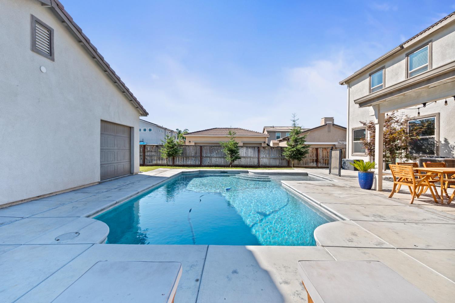 Detail Gallery Image 35 of 39 For 587 Bascule Dr, Oakdale,  CA 95361 - 4 Beds | 3 Baths