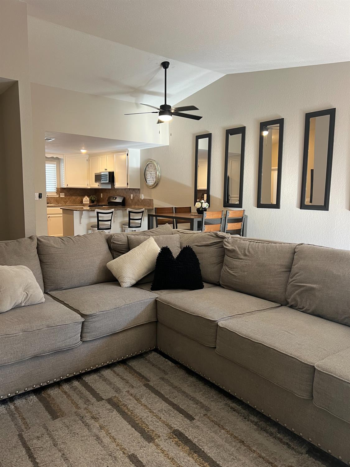 Detail Gallery Image 9 of 22 For 929 Inez, Modesto,  CA 95351 - 2 Beds | 2 Baths