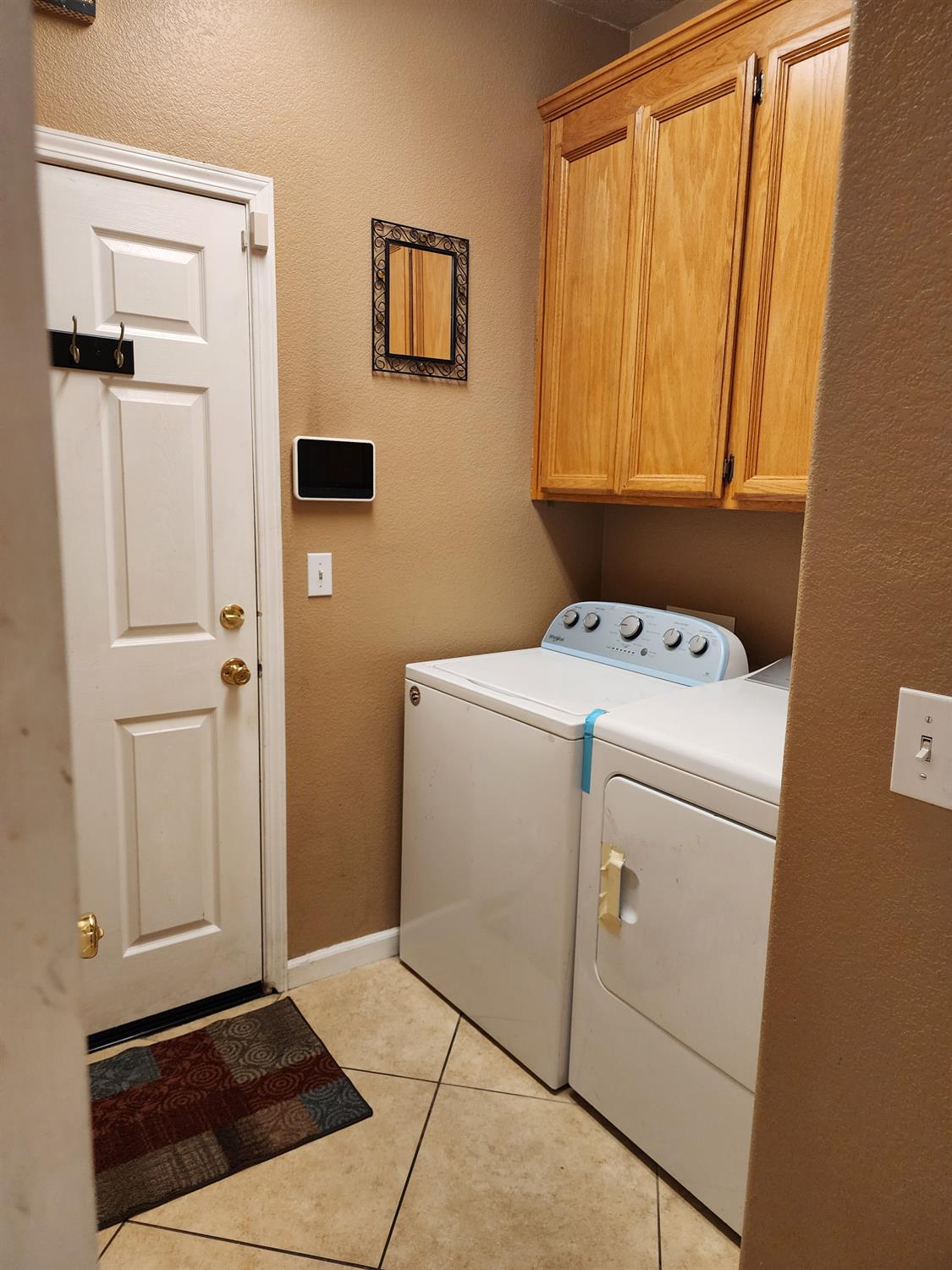 Detail Gallery Image 28 of 38 For 7312 Del Prado Way, Sacramento,  CA 95828 - 3 Beds | 2 Baths
