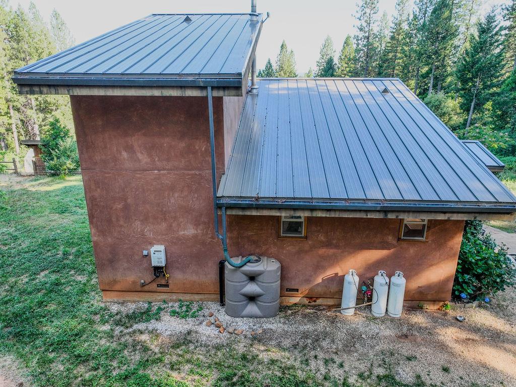Detail Gallery Image 23 of 76 For 14843 Youngs Hill Rd, Camptonville,  CA 95922 - 2 Beds | 1 Baths