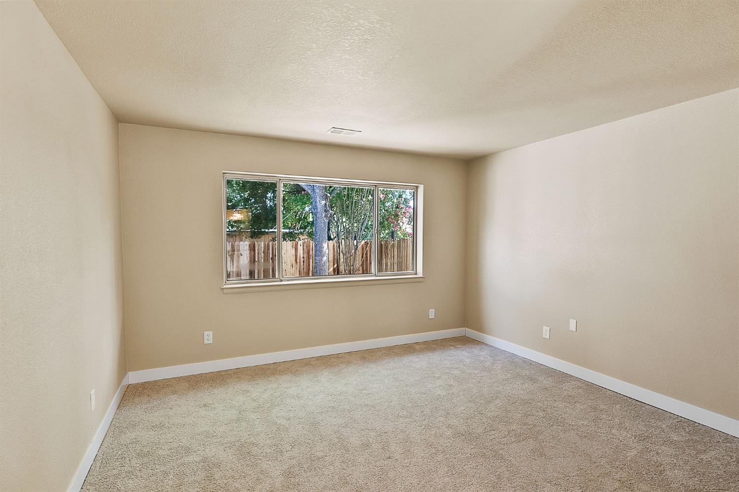 Detail Gallery Image 20 of 50 For 7548 Widgeon Way, Fair Oaks,  CA 95628 - 4 Beds | 2 Baths