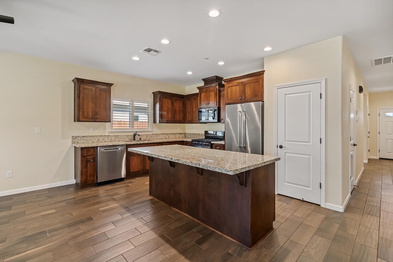 Detail Gallery Image 13 of 75 For 1602 Shakeley, Ione,  CA 95640 - 3 Beds | 2 Baths