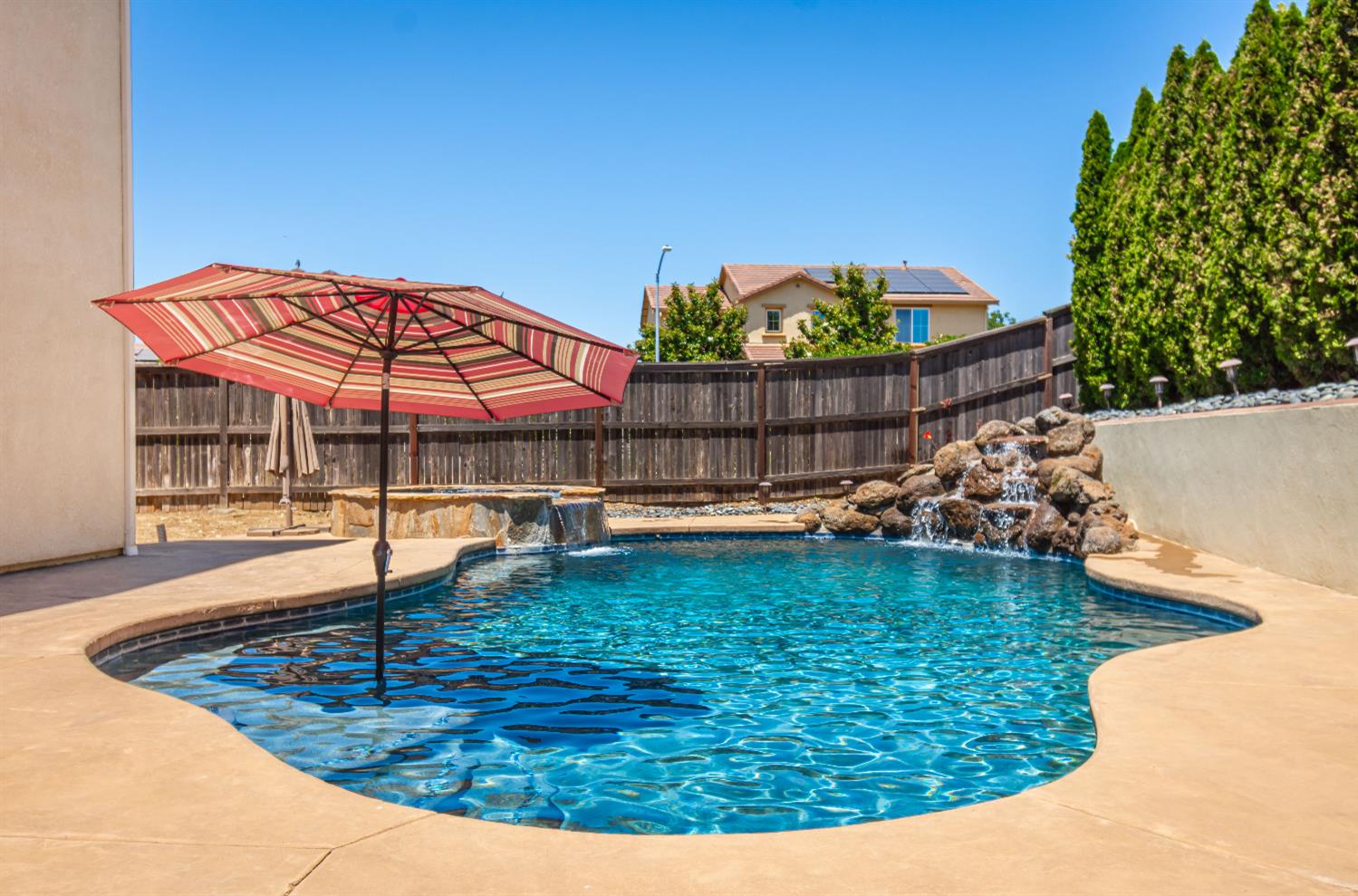 Detail Gallery Image 48 of 64 For 5394 Otter Pond Way, Rancho Cordova,  CA 95742 - 5 Beds | 3 Baths