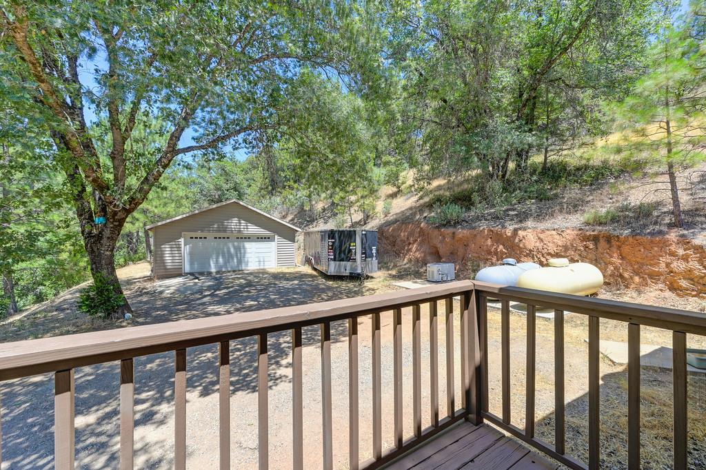 Detail Gallery Image 3 of 72 For 21740 Sweet Earth, Colfax,  CA 95713 - 3 Beds | 2 Baths
