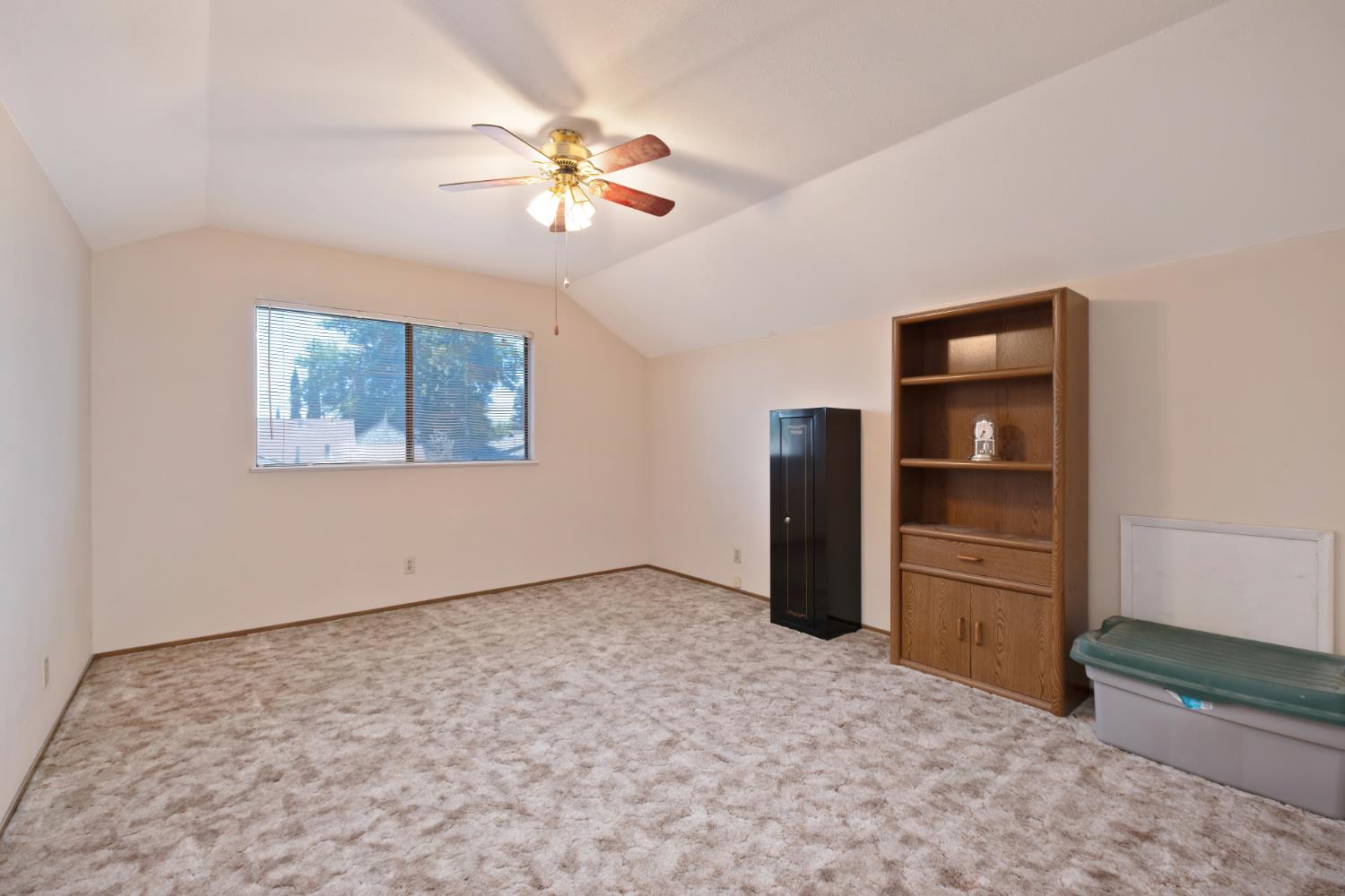 Detail Gallery Image 23 of 36 For 4209 Jump Ct, Sacramento,  CA 95826 - 5 Beds | 3 Baths