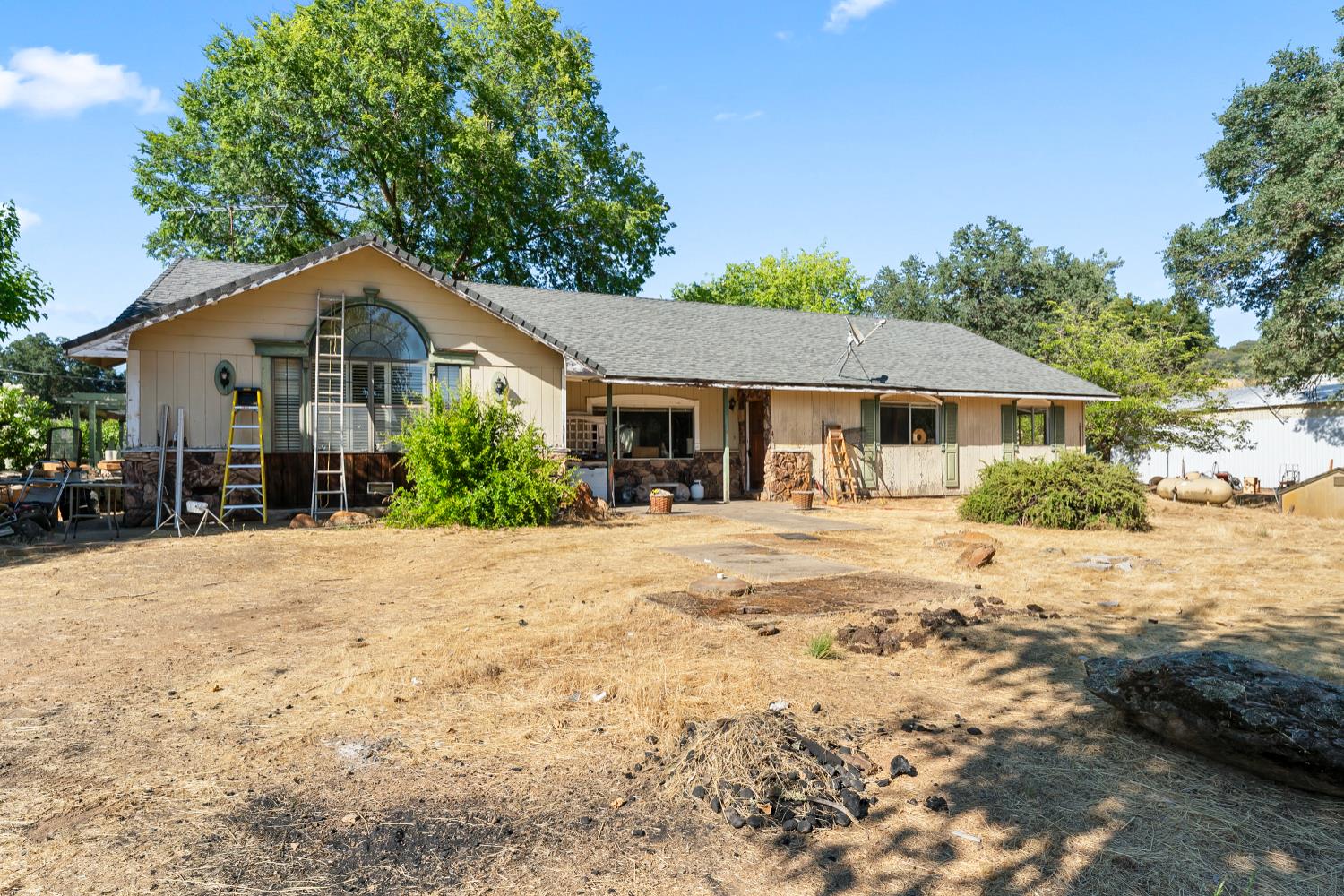 Detail Gallery Image 27 of 52 For 18350 Live Oak Ct, Plymouth,  CA 95669 - 3 Beds | 2/1 Baths