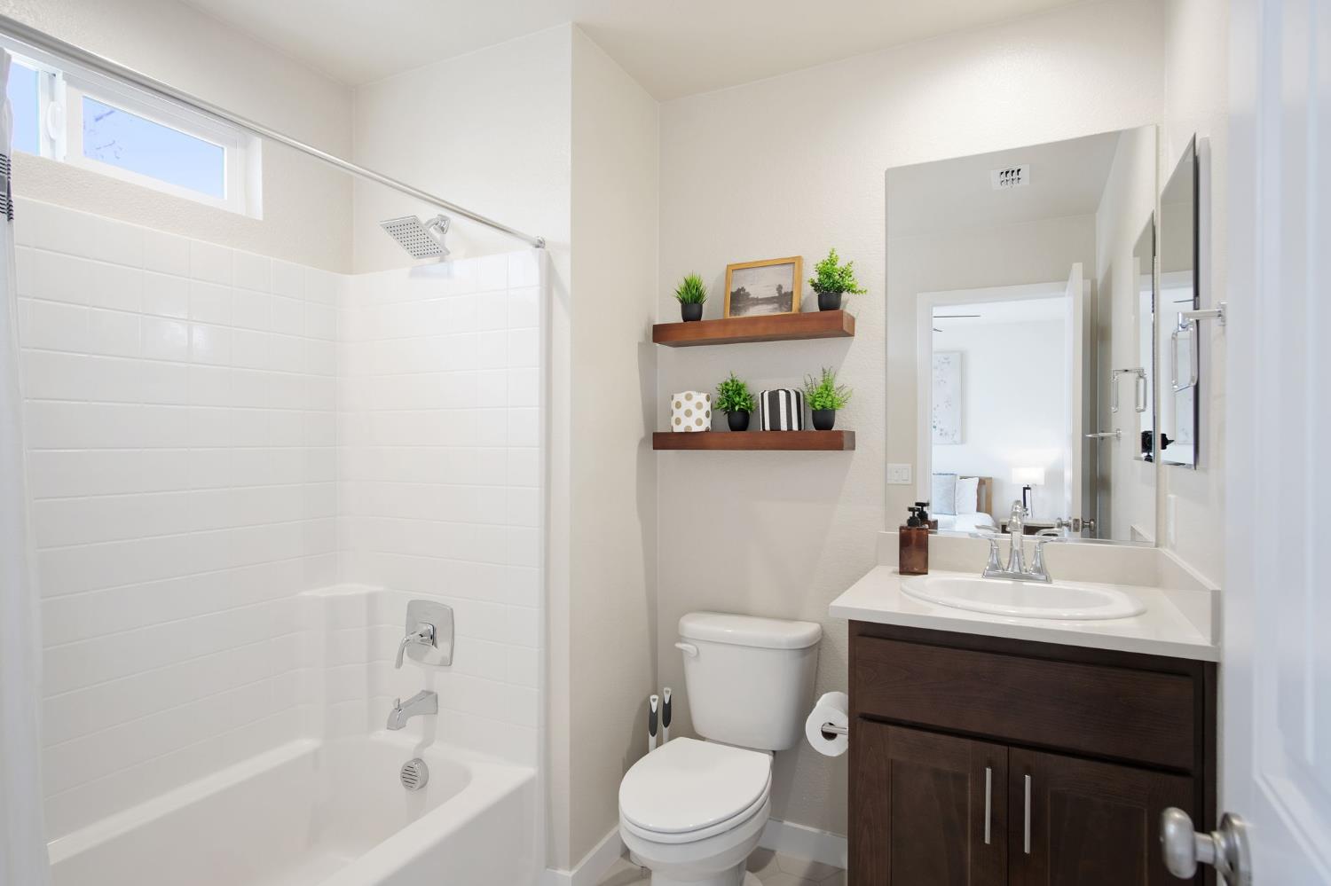Detail Gallery Image 17 of 23 For 1222 Impression St, Turlock,  CA 95380 - 2 Beds | 2 Baths