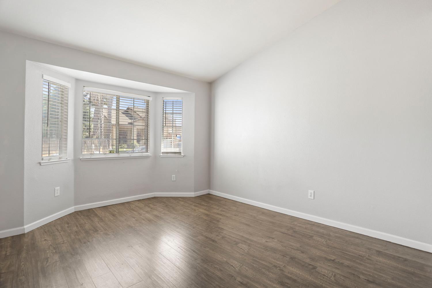 Detail Gallery Image 28 of 30 For 808 Marsh Creek Dr, Sacramento,  CA 95838 - 3 Beds | 2 Baths