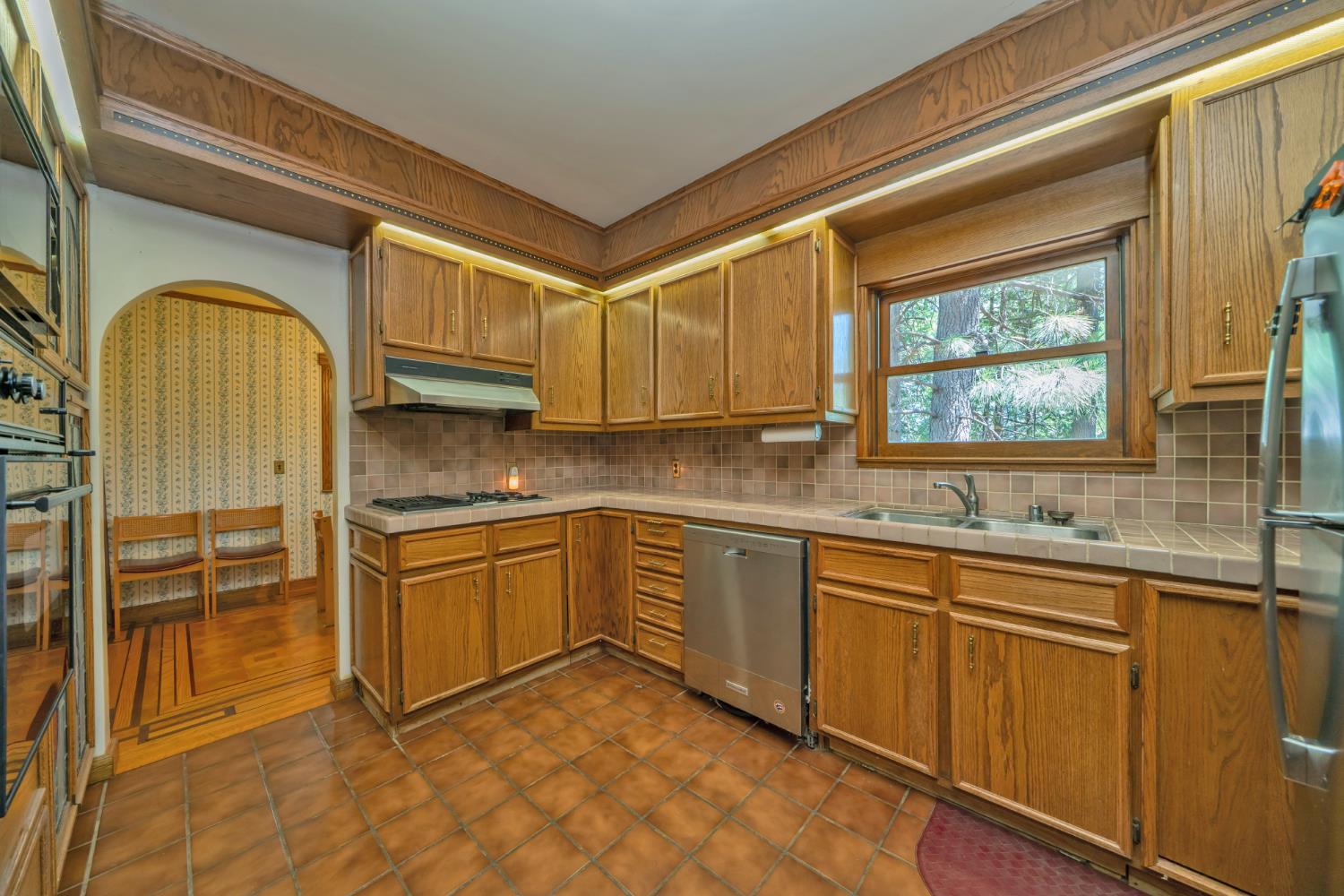 Detail Gallery Image 11 of 93 For 7501 Spring Valley Rd, Pollock Pines,  CA 95726 - 2 Beds | 1 Baths