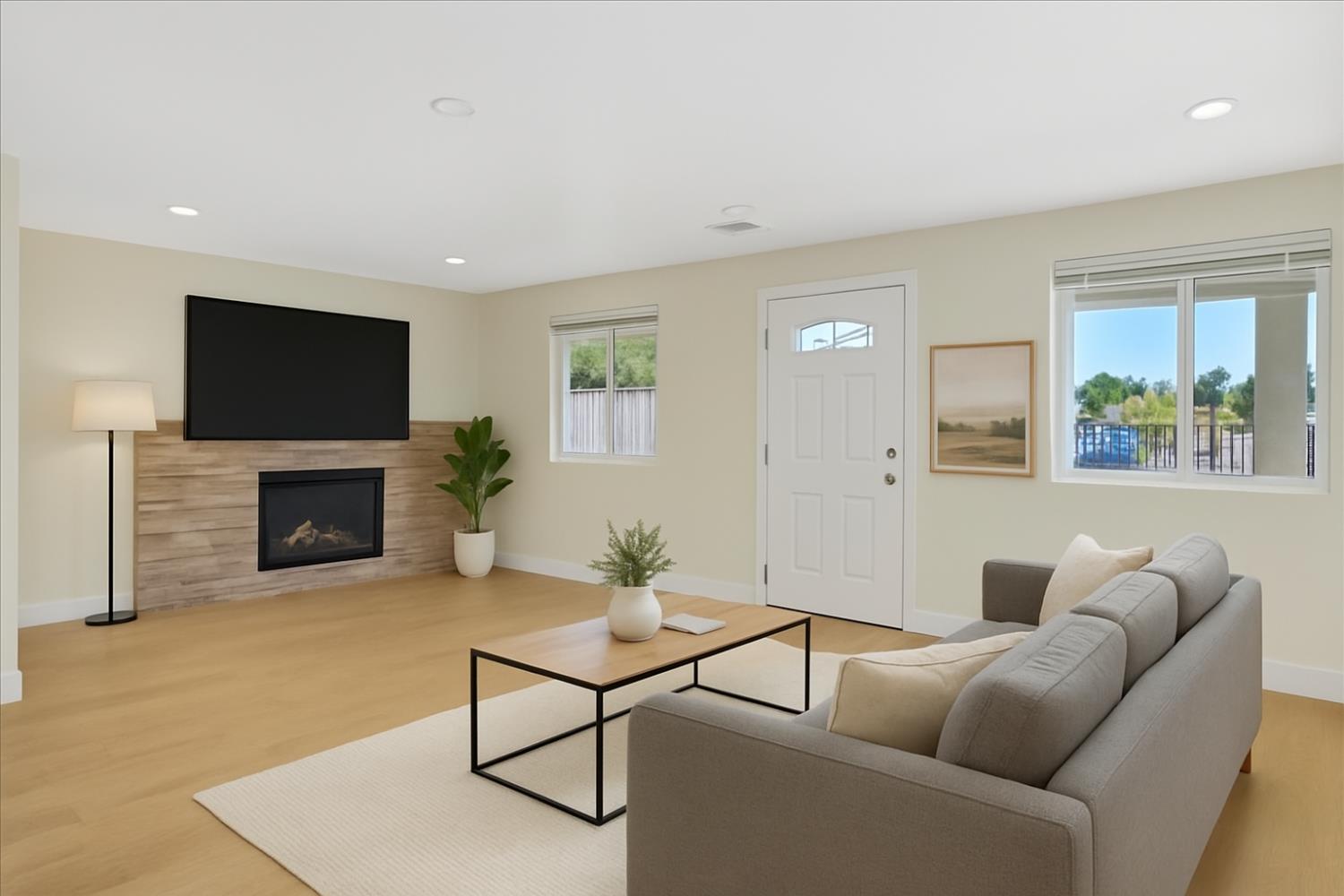 Detail Gallery Image 4 of 36 For 3125 Gladys Ave, West Sacramento,  CA 95691 - 2 Beds | 3/1 Baths