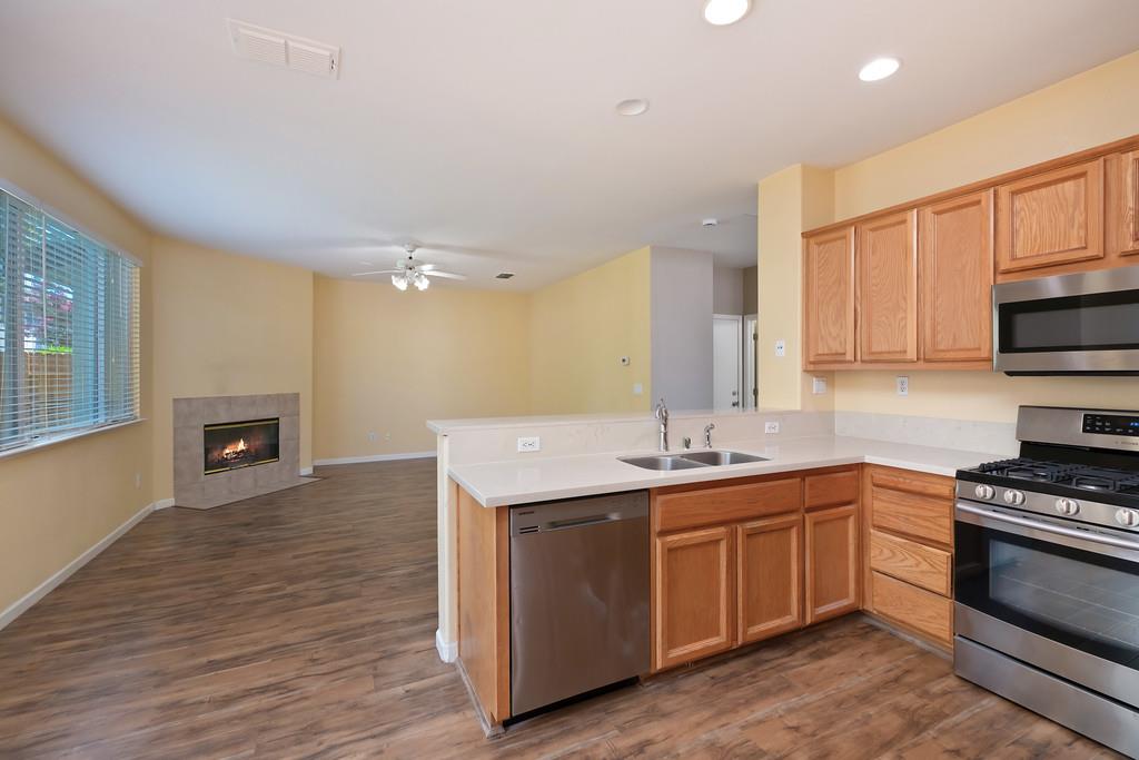 Detail Gallery Image 12 of 29 For Address Is Not Disclosed, Sacramento,  CA 95835 - 4 Beds | 2/1 Baths