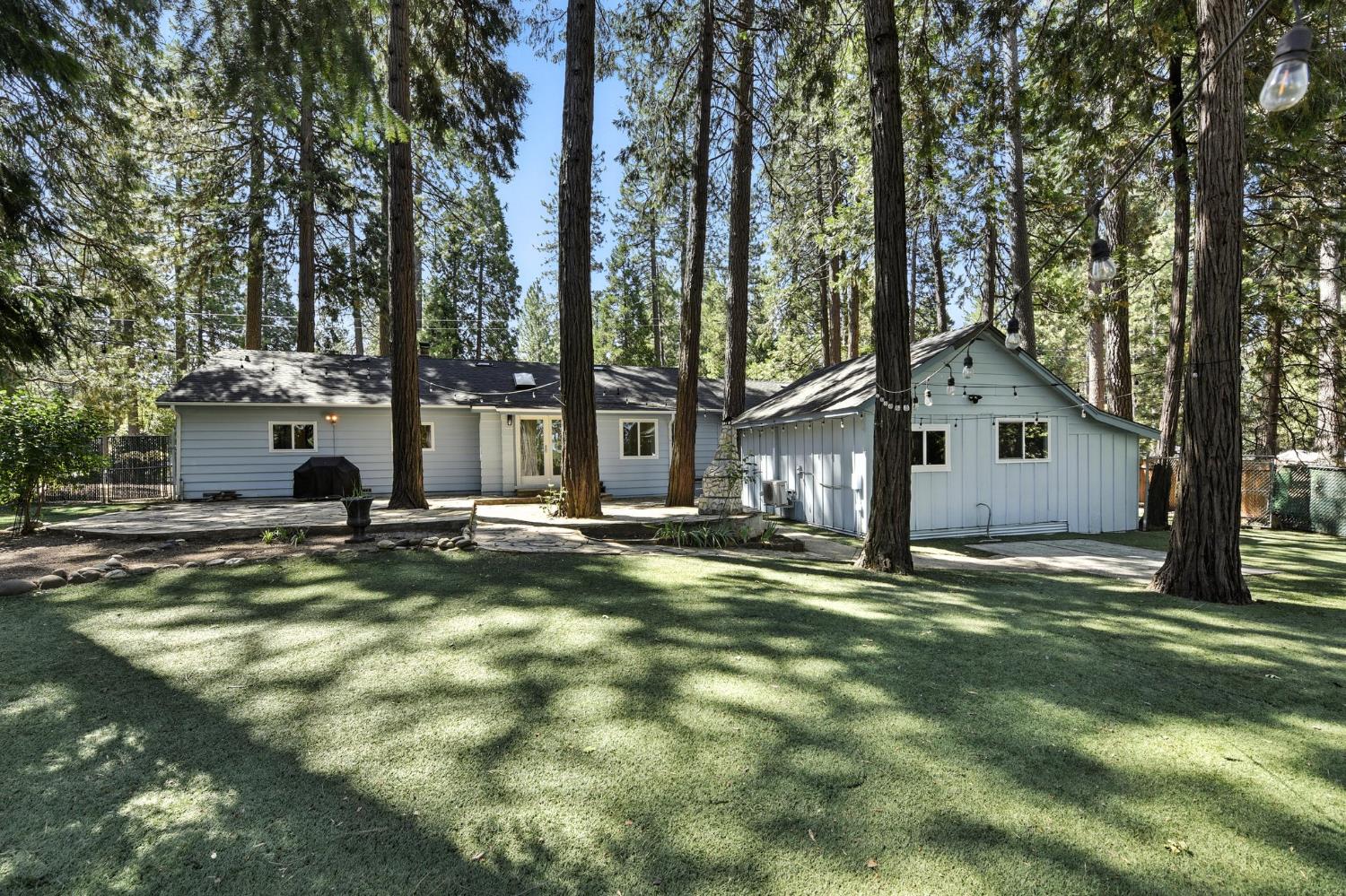Detail Gallery Image 11 of 45 For 6143 Dolly Varden Ln, Pollock Pines,  CA 95726 - 3 Beds | 2/1 Baths