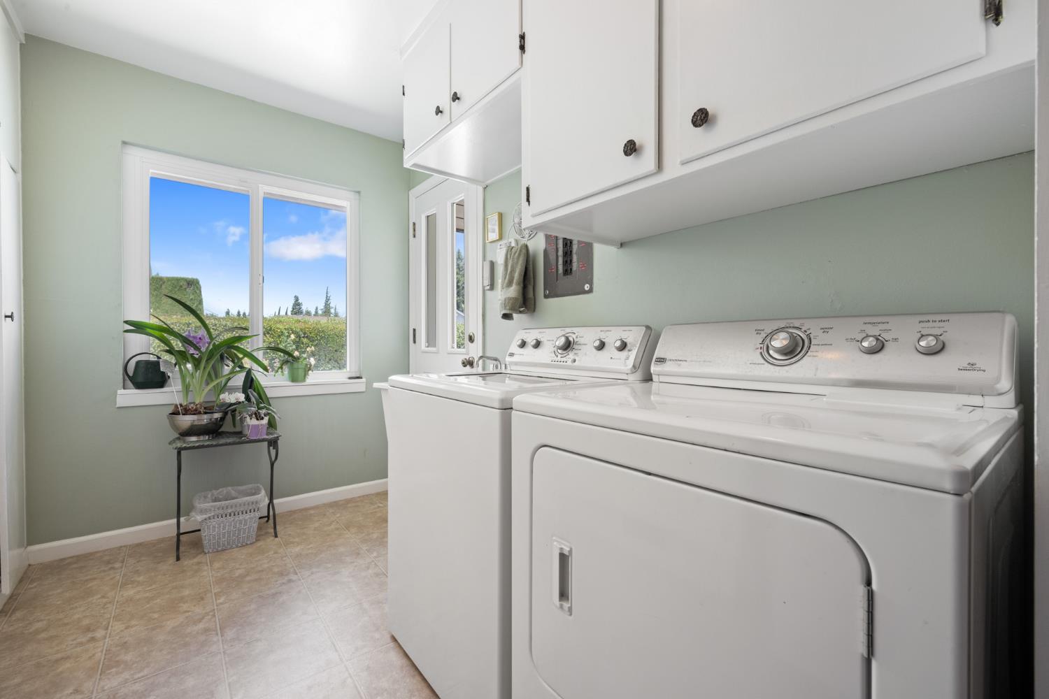 Detail Gallery Image 26 of 59 For 1287 W Valpico Rd, Tracy,  CA 95304 - 3 Beds | 2 Baths
