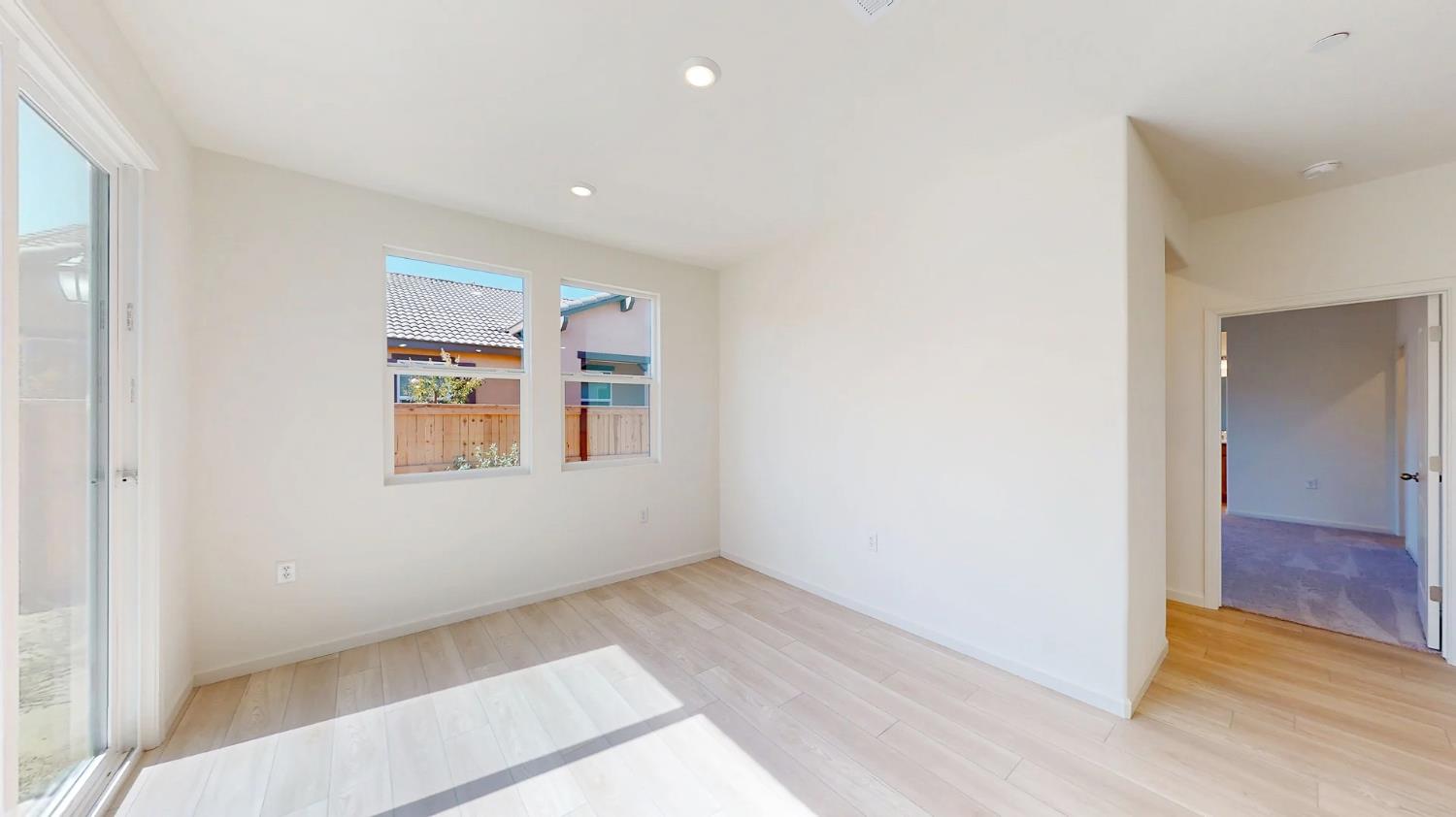 Detail Gallery Image 14 of 55 For 6312 Sun Haven St, Hughson,  CA 95326 - 3 Beds | 2 Baths