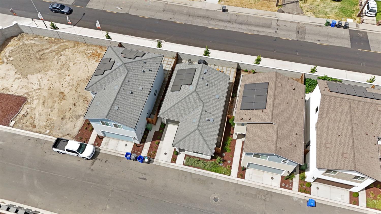 Detail Gallery Image 21 of 23 For 1222 Impression St, Turlock,  CA 95380 - 2 Beds | 2 Baths