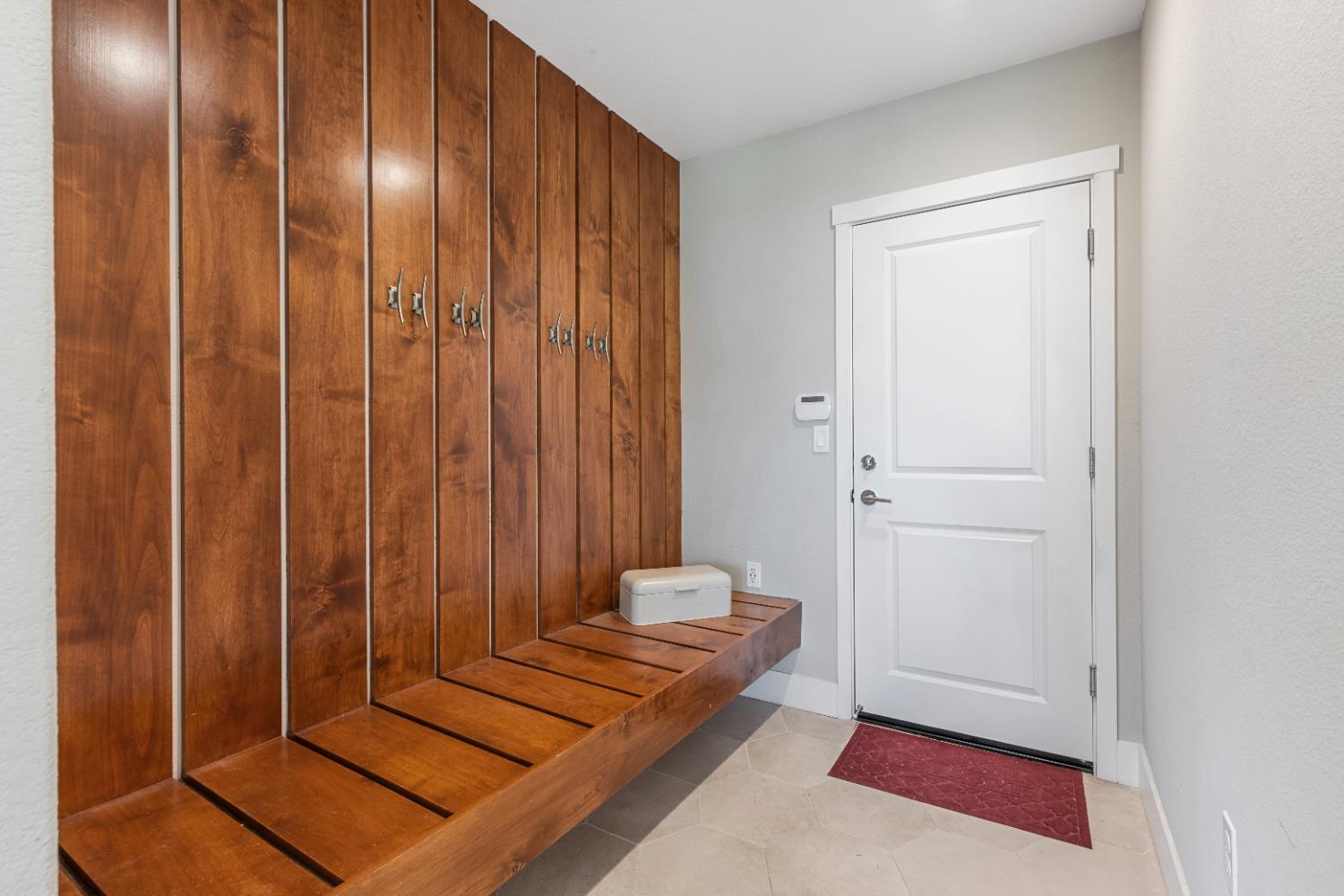 Detail Gallery Image 20 of 58 For 1622 Locksley Dr, Lathrop,  CA 95330 - 4 Beds | 3 Baths
