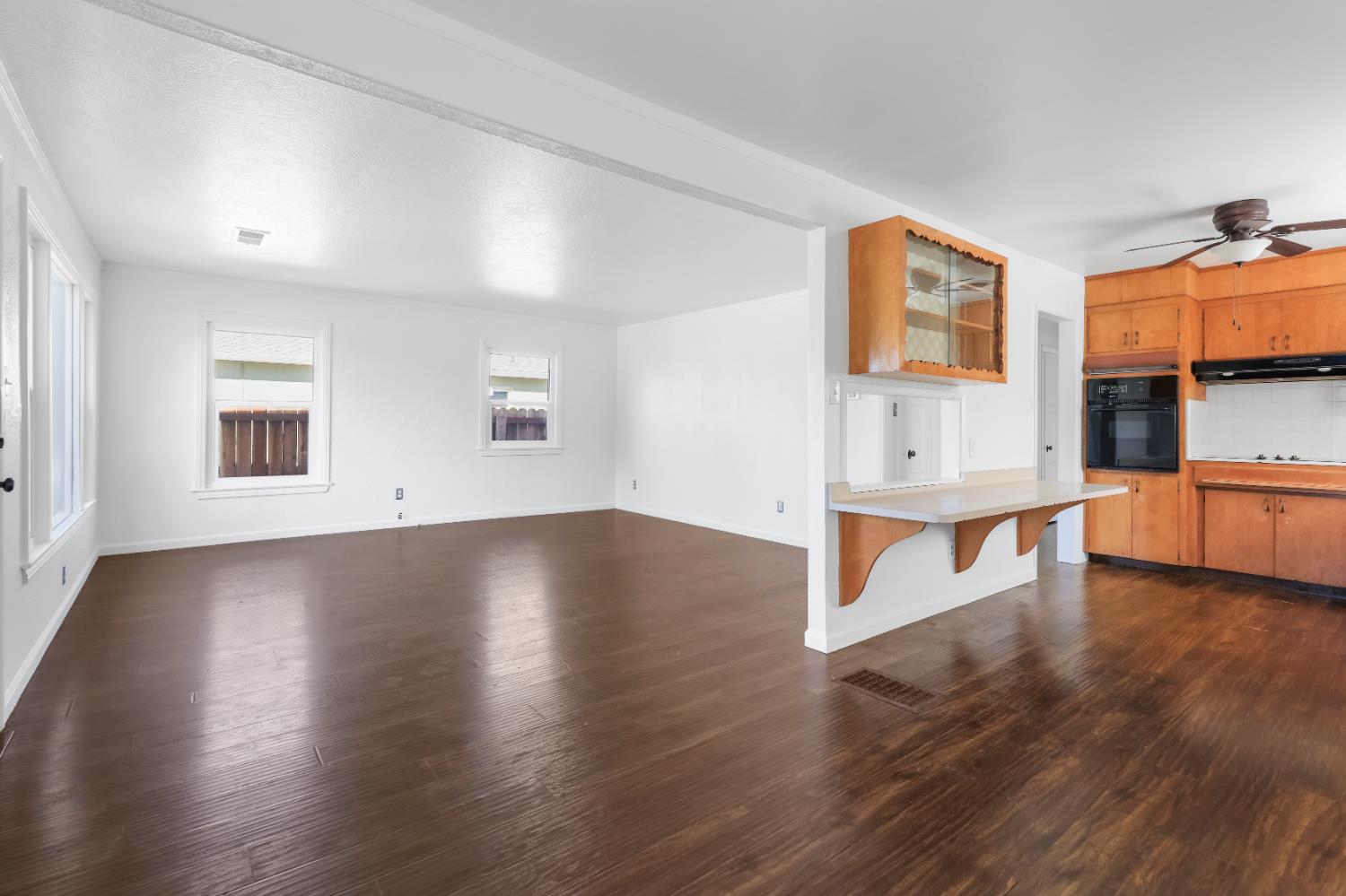 Detail Gallery Image 9 of 29 For 535 Alicante Dr, Lodi,  CA 95240 - 3 Beds | 1 Baths