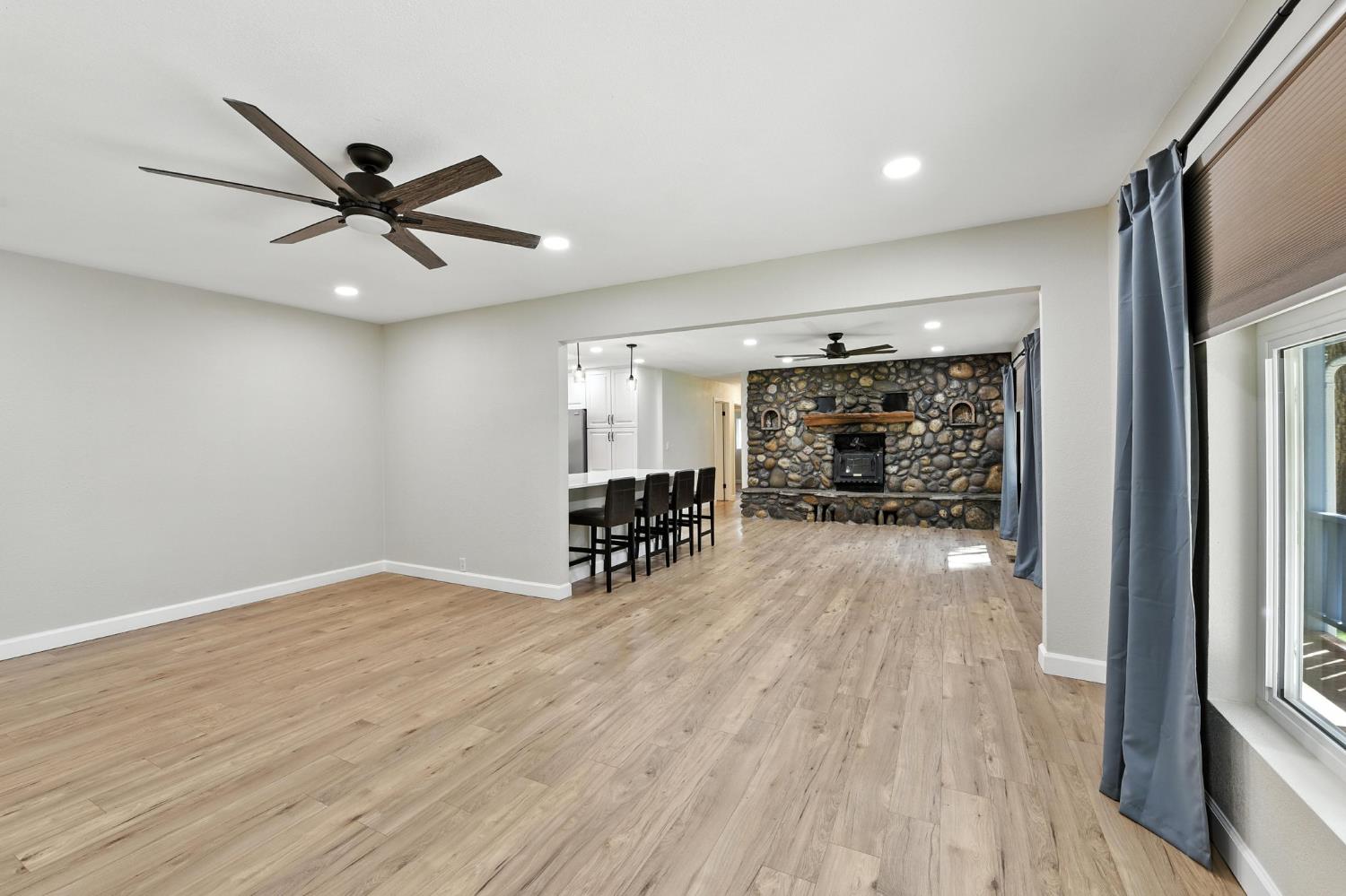 Detail Gallery Image 27 of 45 For 6143 Dolly Varden Ln, Pollock Pines,  CA 95726 - 3 Beds | 2/1 Baths