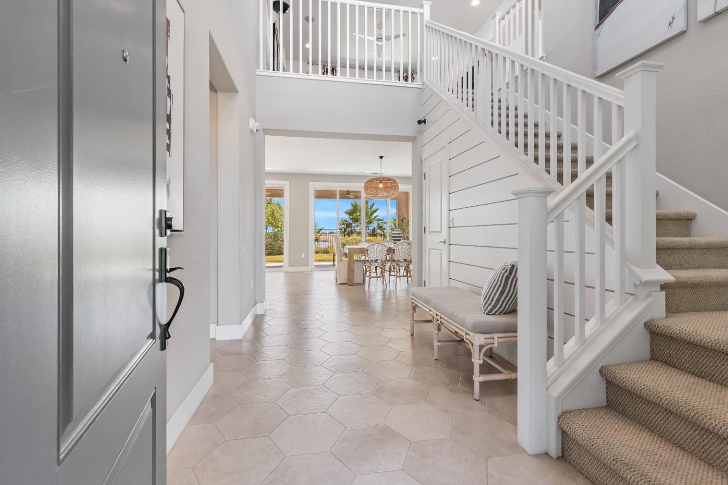 Detail Gallery Image 8 of 58 For 1622 Locksley Dr, Lathrop,  CA 95330 - 4 Beds | 3 Baths