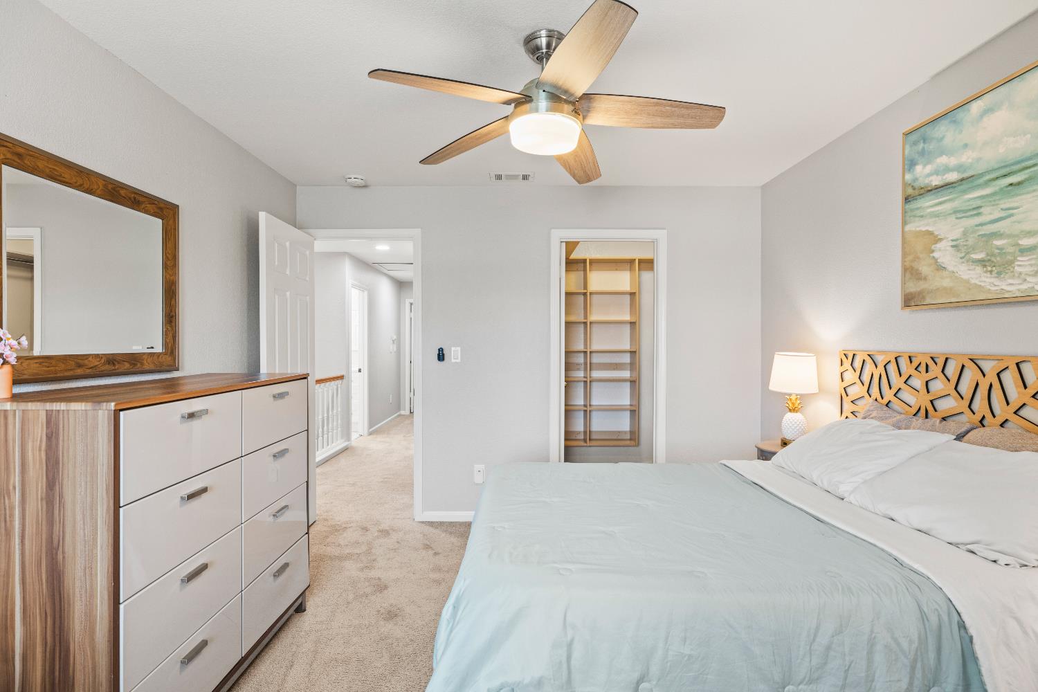Detail Gallery Image 31 of 40 For 8932 Gemwood Way, Elk Grove,  CA 95758 - 3 Beds | 2/1 Baths