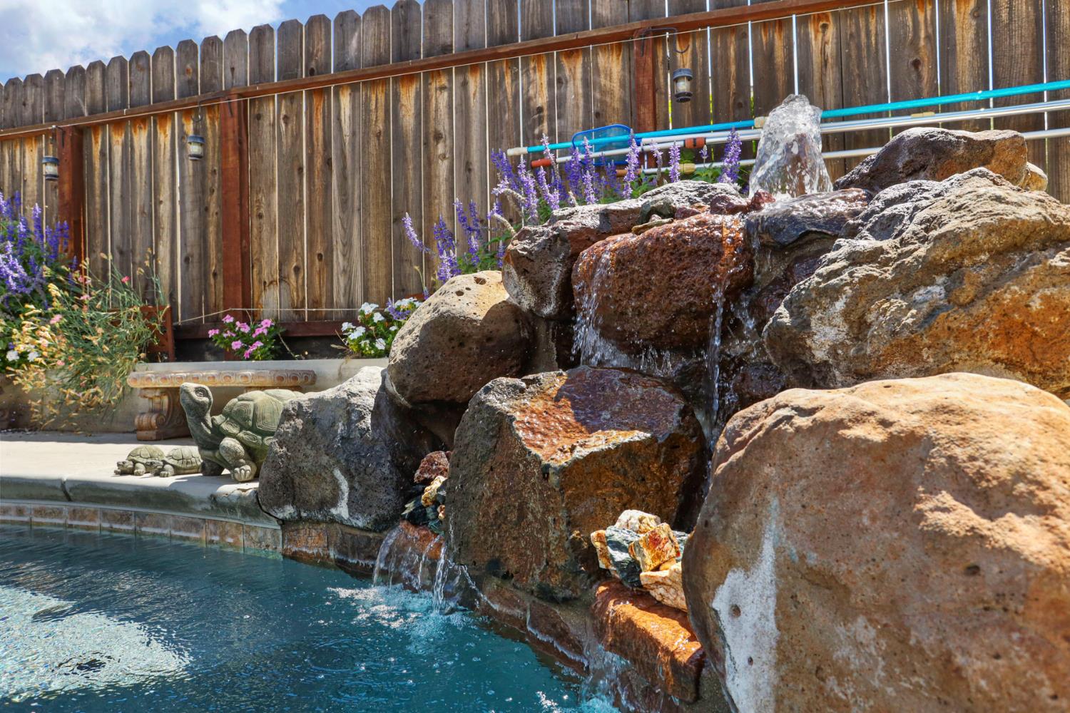 Detail Gallery Image 42 of 46 For 2700 Tassajara Dr, Modesto,  CA 95358 - 3 Beds | 2 Baths
