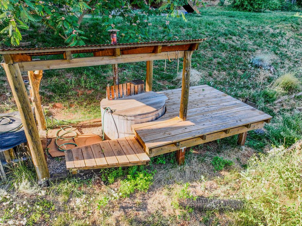 Detail Gallery Image 36 of 76 For 14843 Youngs Hill Rd, Camptonville,  CA 95922 - 2 Beds | 1 Baths