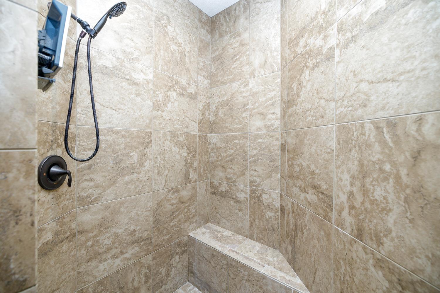 Detail Gallery Image 27 of 48 For 8725 Venetian Ter, Hilmar,  CA 95324 - 5 Beds | 3 Baths