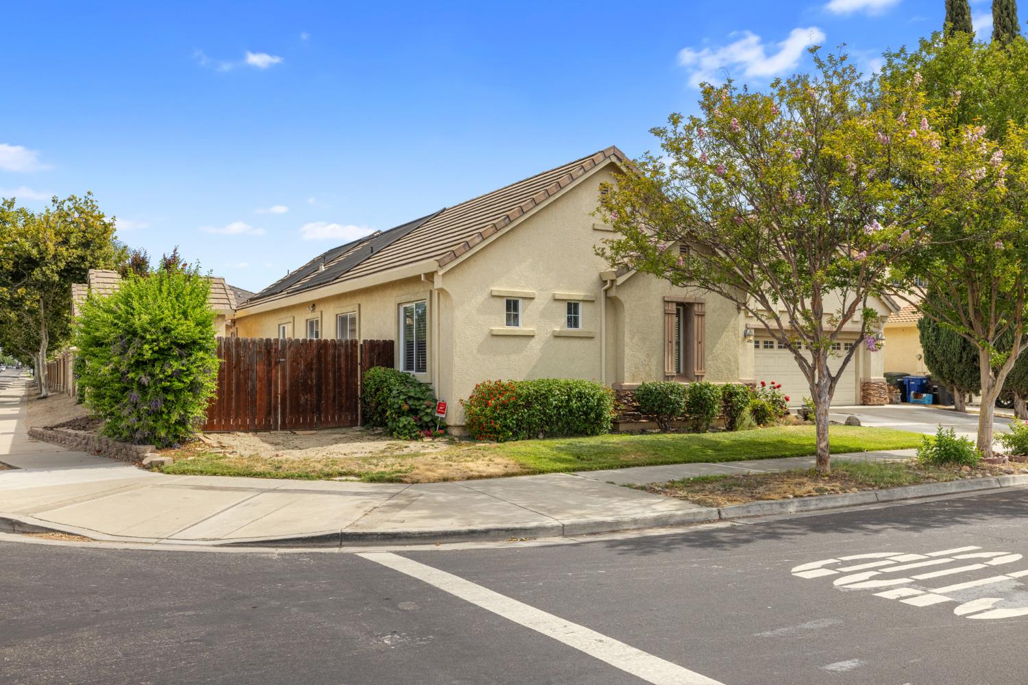 Detail Gallery Image 28 of 28 For 3501 Valley Oak Dr, Ceres,  CA 95307 - 4 Beds | 2/1 Baths