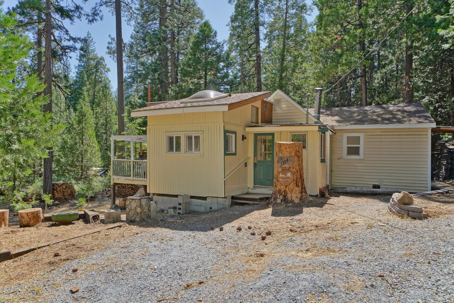 Detail Gallery Image 24 of 36 For 1334 Sugar Loaf Ave, Kyburz,  CA 95720 - 1 Beds | 2 Baths