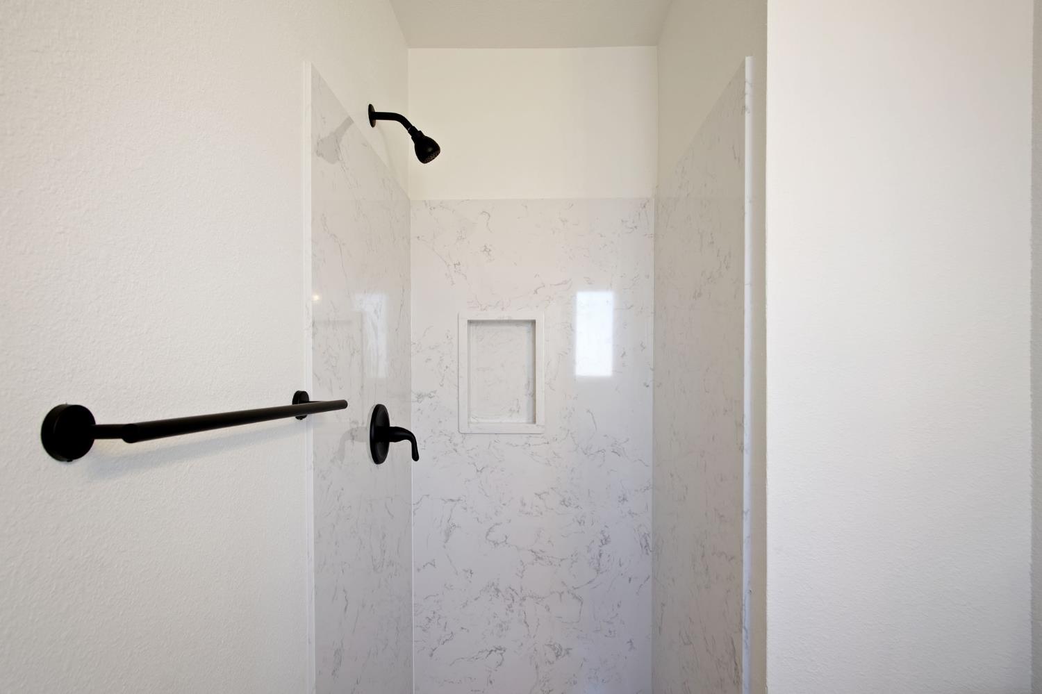 Detail Gallery Image 20 of 28 For 1757 Hickory Ave, Livingston,  CA 95334 - 4 Beds | 2 Baths
