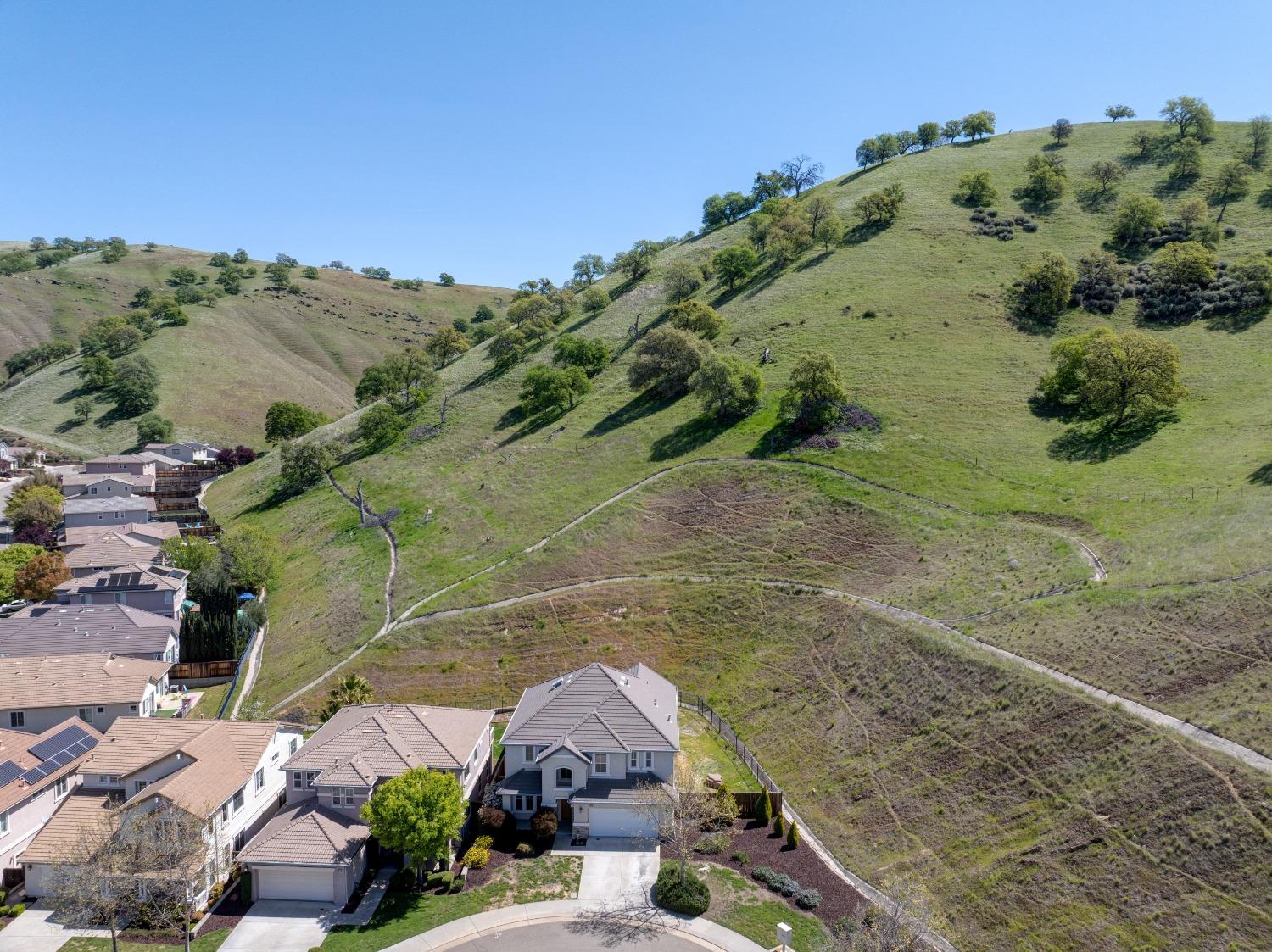 Detail Gallery Image 9 of 55 For 20676 Golf Canyon Ct, Patterson,  CA 95363 - 4 Beds | 2/1 Baths