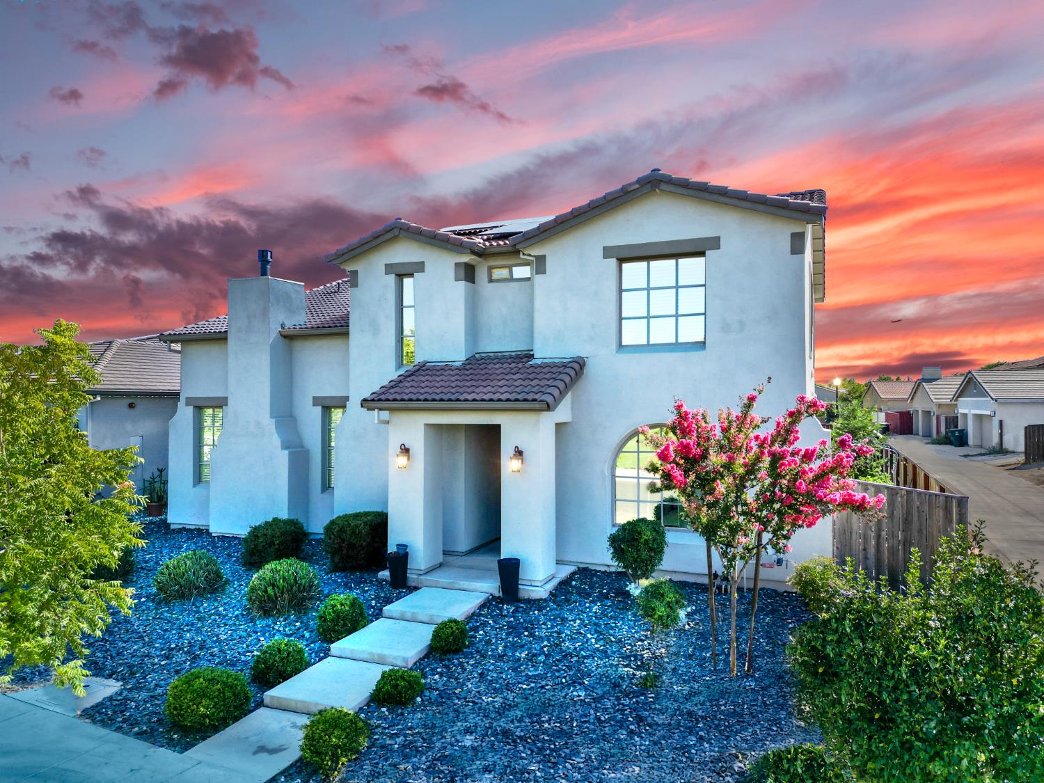 Detail Gallery Image 4 of 39 For 587 Bascule Dr, Oakdale,  CA 95361 - 4 Beds | 3 Baths