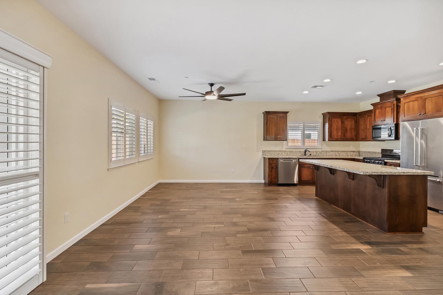 Detail Gallery Image 12 of 75 For 1602 Shakeley, Ione,  CA 95640 - 3 Beds | 2 Baths