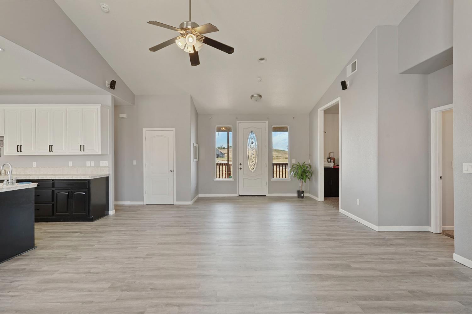 Detail Gallery Image 14 of 60 For 2226 Grapevine Gulch Rd, Ione,  CA 95640 - 3 Beds | 2/1 Baths