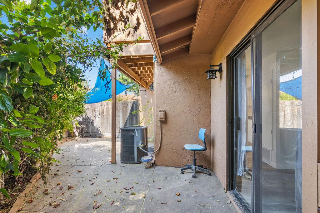Detail Gallery Image 31 of 33 For 1216 W Roseburg Ave a,  Modesto,  CA 95350 - 3 Beds | 2/1 Baths