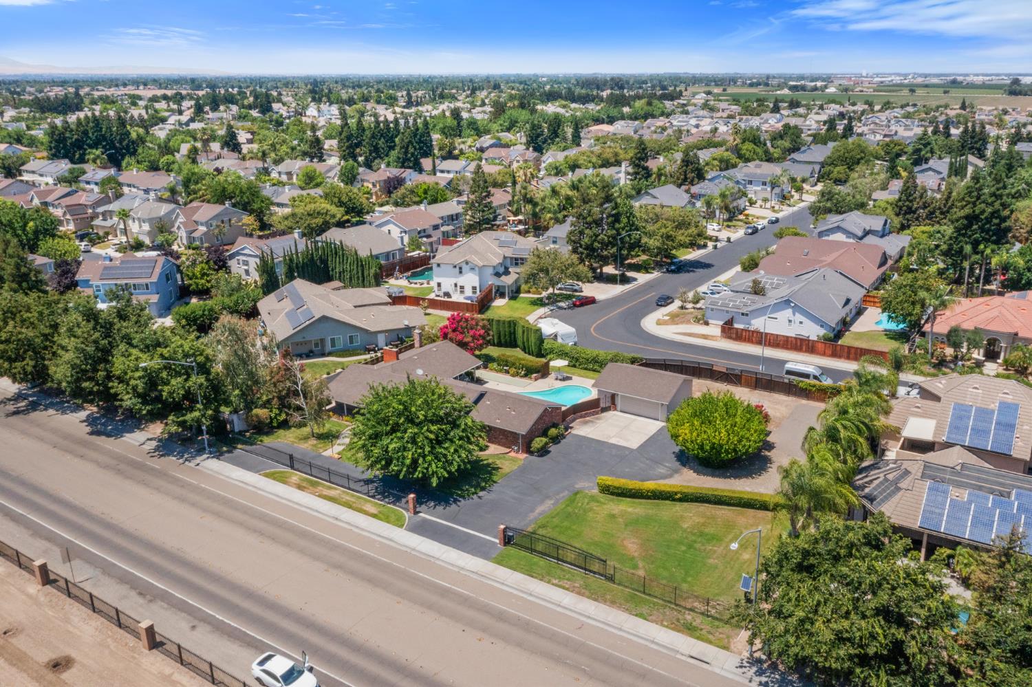 Detail Gallery Image 52 of 59 For 1287 W Valpico Rd, Tracy,  CA 95304 - 3 Beds | 2 Baths