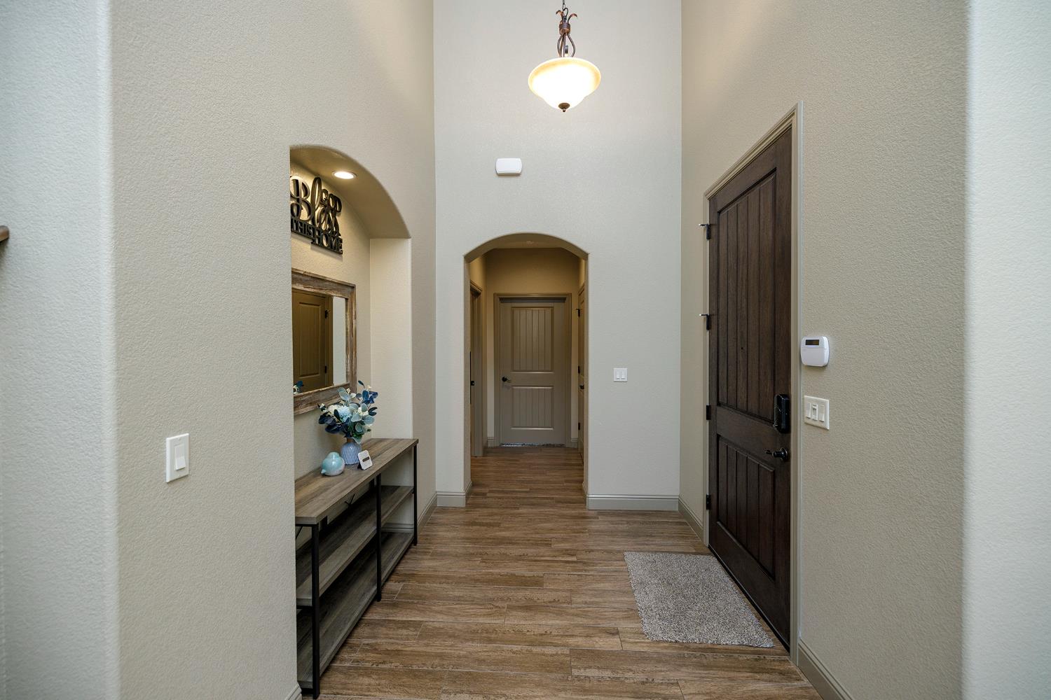 Detail Gallery Image 5 of 48 For 8725 Venetian Ter, Hilmar,  CA 95324 - 5 Beds | 3 Baths