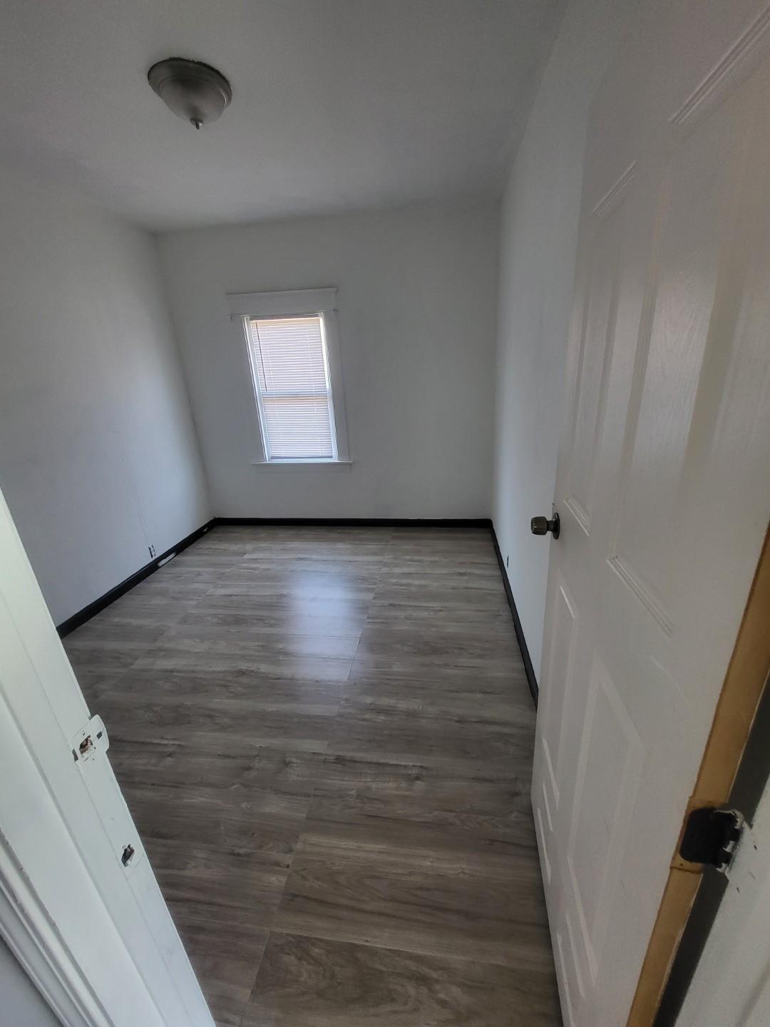 Detail Gallery Image 14 of 30 For 1010 W 4th St, Antioch,  CA 94509 - 3 Beds | 1 Baths