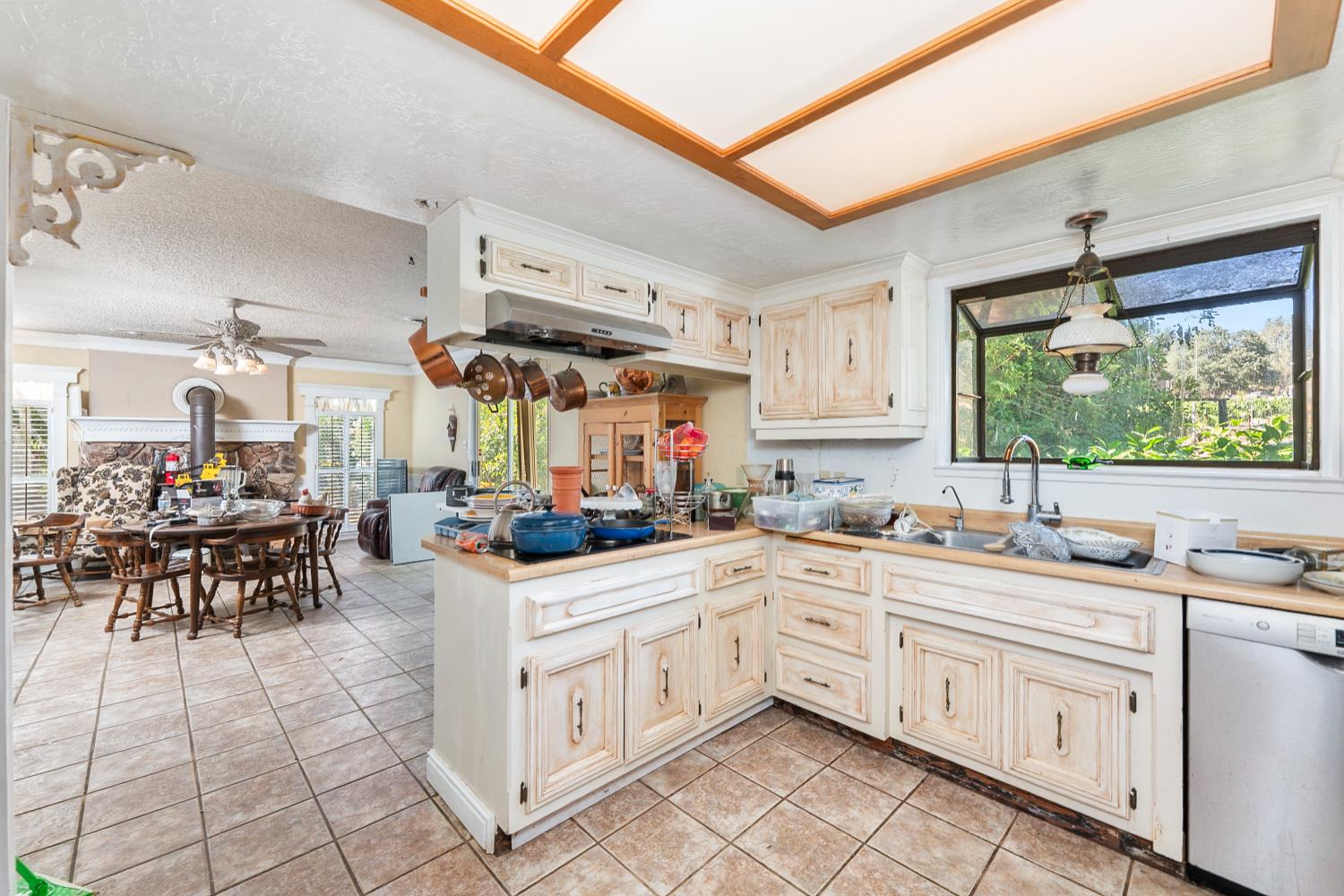 Detail Gallery Image 35 of 52 For 18350 Live Oak Ct, Plymouth,  CA 95669 - 3 Beds | 2/1 Baths
