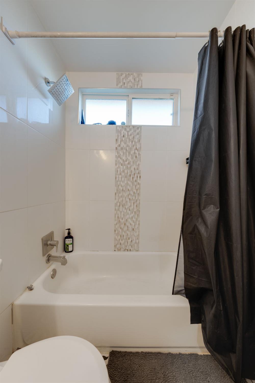 Detail Gallery Image 19 of 28 For 173 Bell Ave, Sacramento,  CA 95838 - 3 Beds | 2 Baths