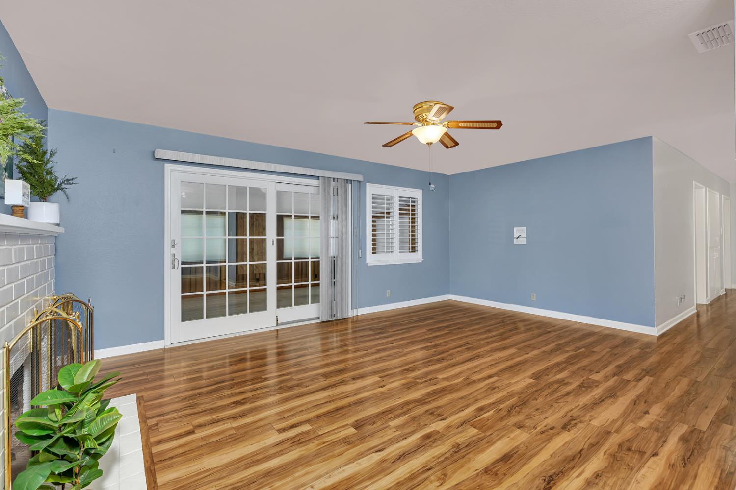 Detail Gallery Image 7 of 51 For 1586 Underwood Ave, Atwater,  CA 95301 - 3 Beds | 2 Baths