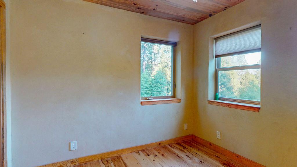 Detail Gallery Image 17 of 76 For 14843 Youngs Hill Rd, Camptonville,  CA 95922 - 2 Beds | 1 Baths