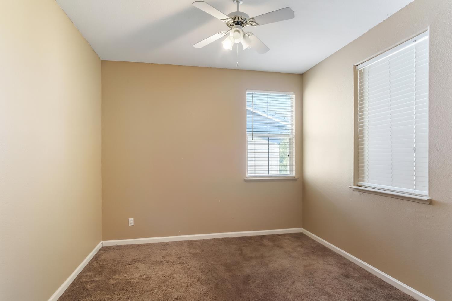 Detail Gallery Image 27 of 29 For 553 Stetson Dr, Oakdale,  CA 95361 - 5 Beds | 3 Baths