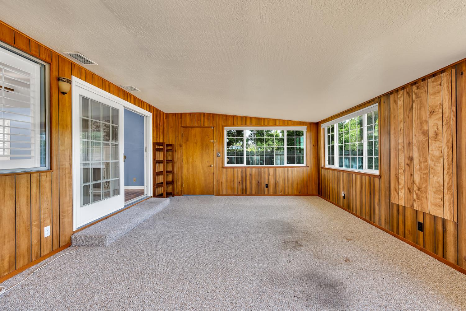 Detail Gallery Image 34 of 51 For 1586 Underwood Ave, Atwater,  CA 95301 - 3 Beds | 2 Baths